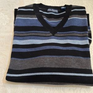 This a beautiful John Ashford extra fine merino wool sweater